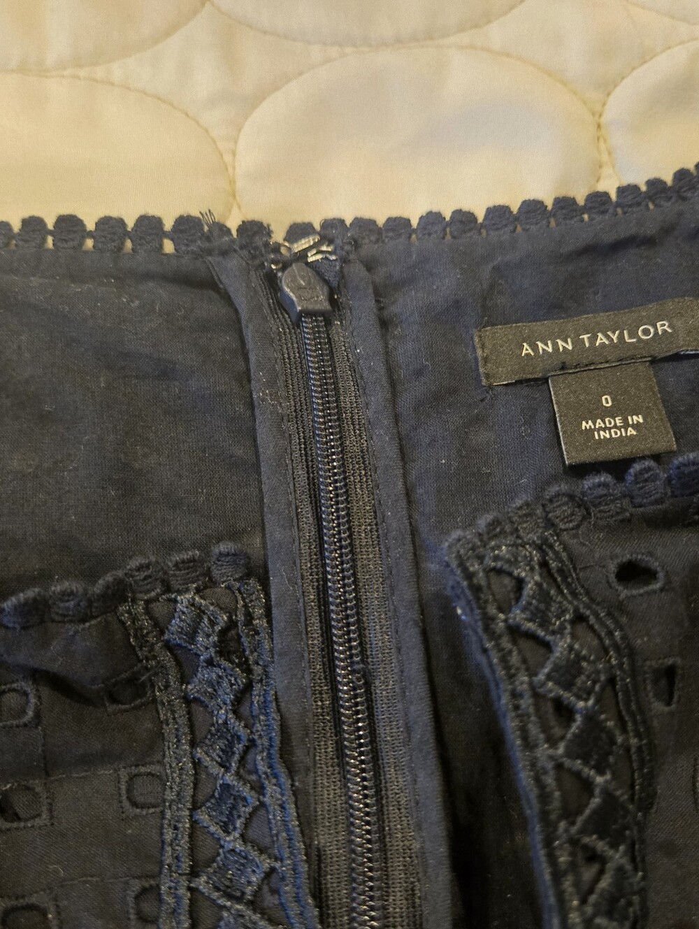 Ann Taylor Mixed Eyelet Flare Dress Cutout Details 0 Navy Wedding Work Event - Picture 13 of 14